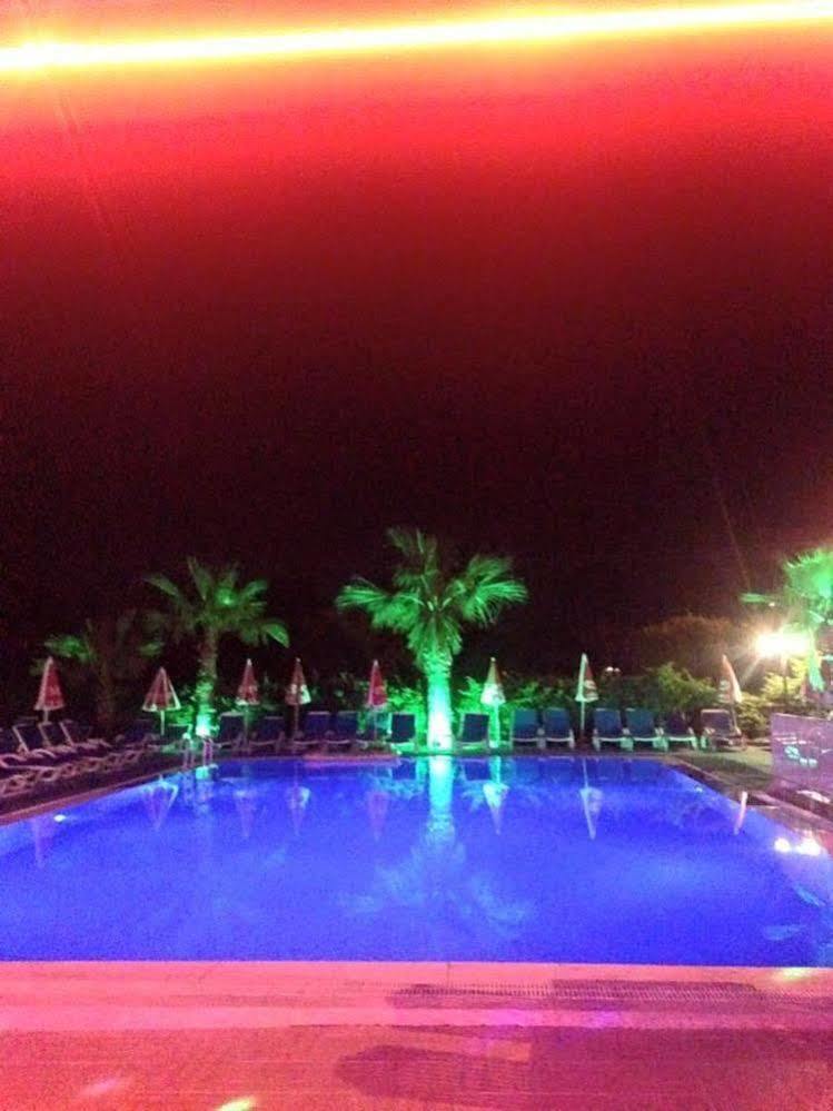 Sun Apartments Marmaris Extérieur photo